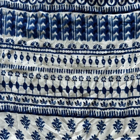 beachlunchlounge summer dress Blue and White Sleeveless Summer Dress - Picture 7 of 14